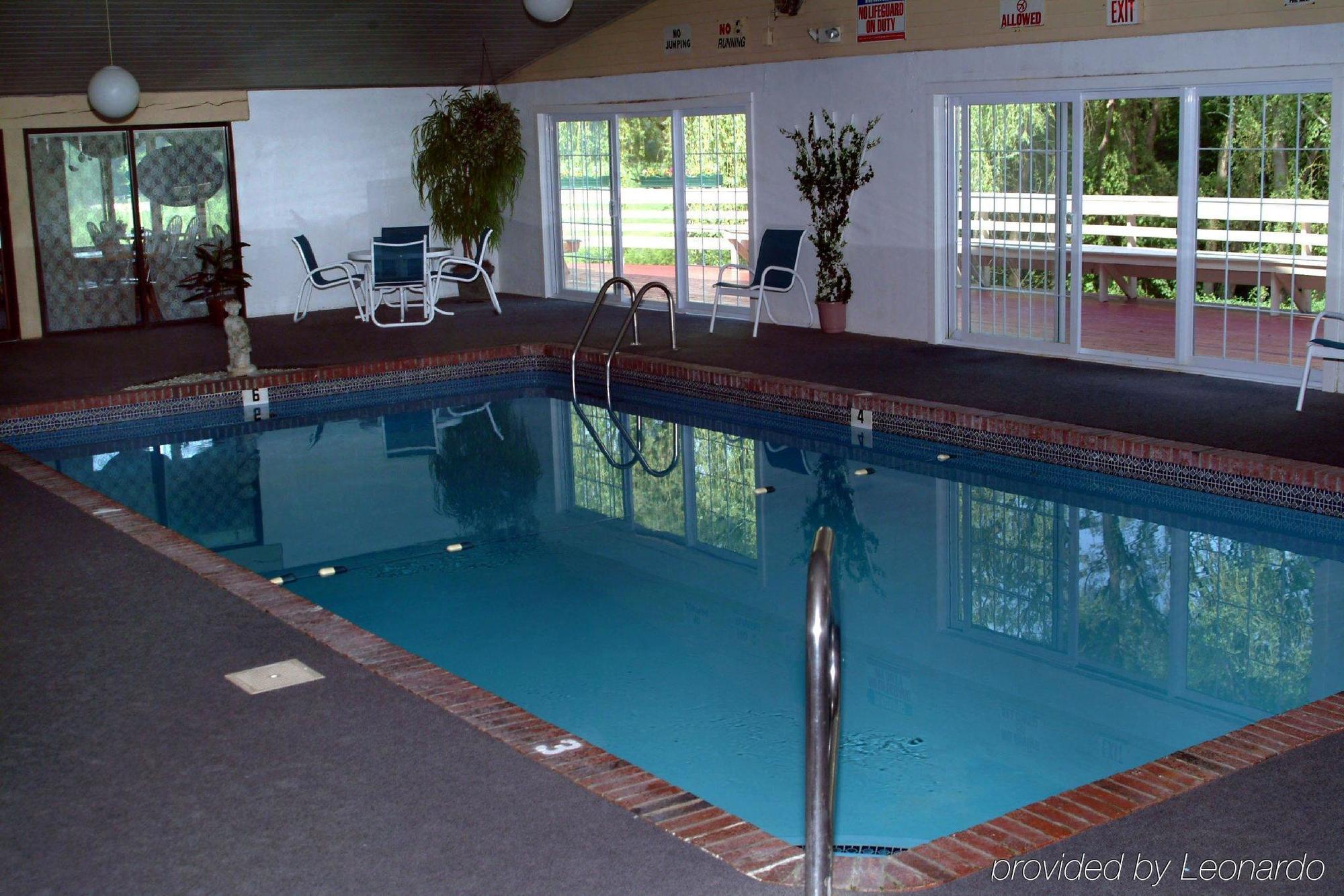 Hampton Falls Inn Экстерьер фото