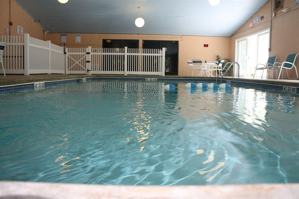 Hampton Falls Inn Экстерьер фото