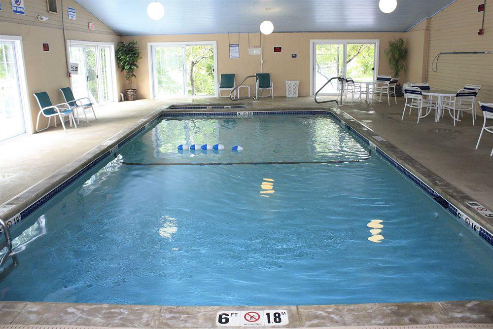 Hampton Falls Inn Экстерьер фото