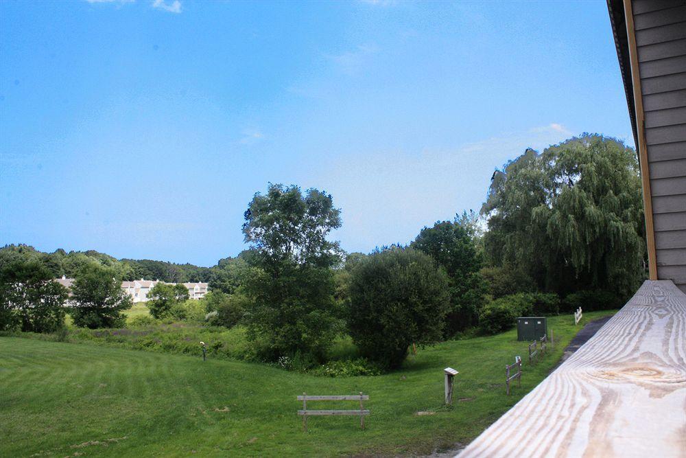 Hampton Falls Inn Экстерьер фото