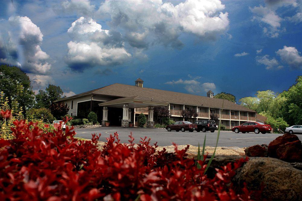 Hampton Falls Inn Экстерьер фото
