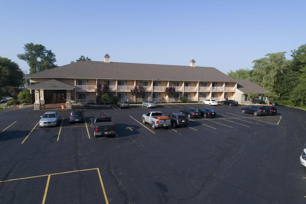 Hampton Falls Inn Экстерьер фото